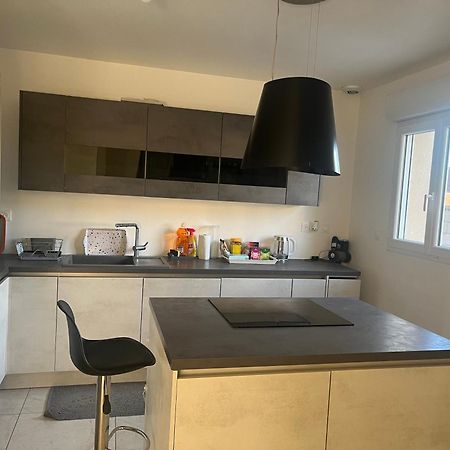 Maison Familiale Dans Un Quartier Calme Villecresnes 外观 照片