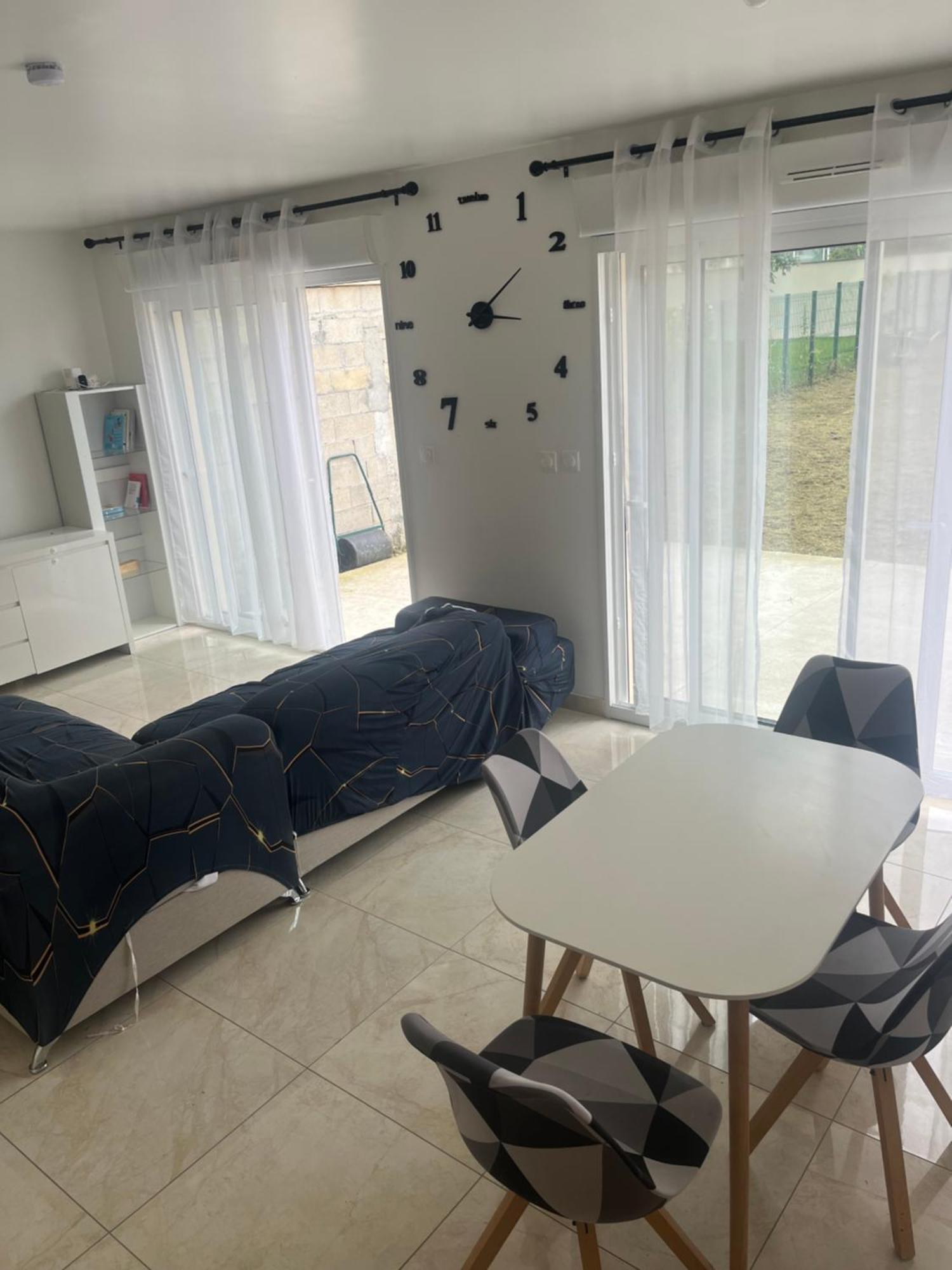 Maison Familiale Dans Un Quartier Calme Villecresnes 外观 照片